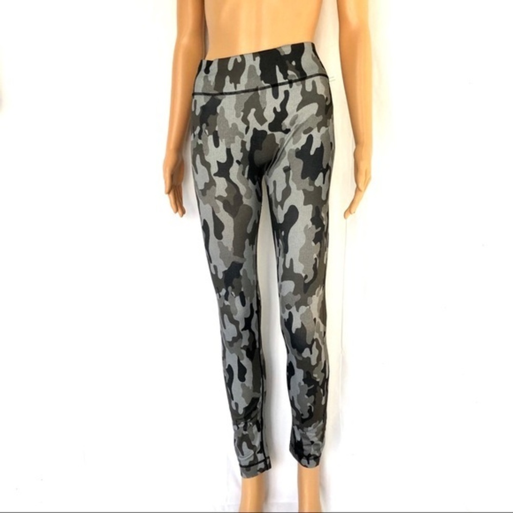 Military print leggings